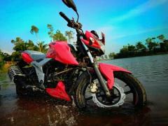 TVS Apache RTR 160 4V